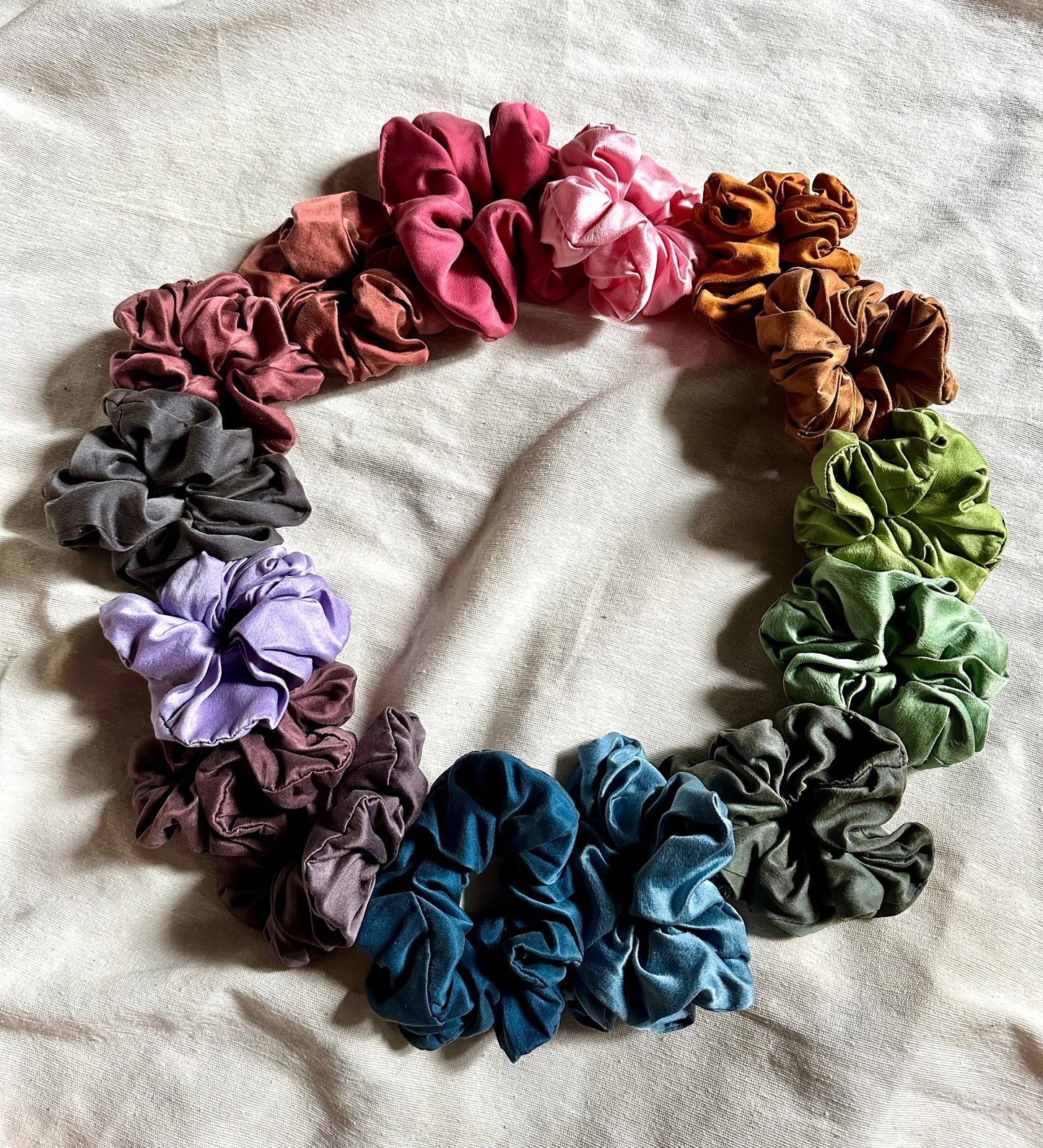 Signature Honeydove Silk Scrunchie