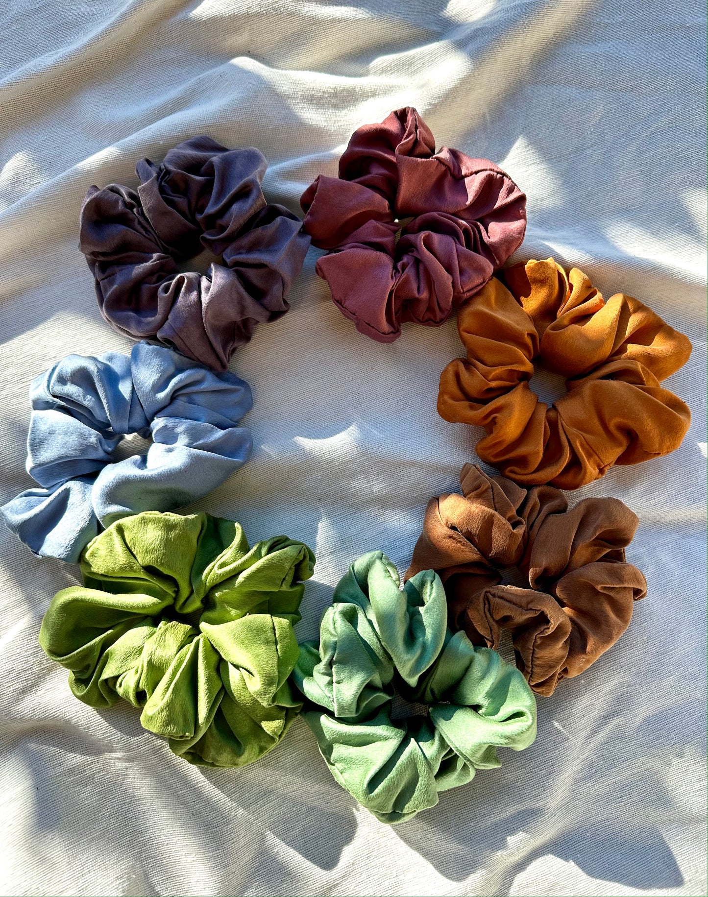 Signature Honeydove Silk Scrunchie