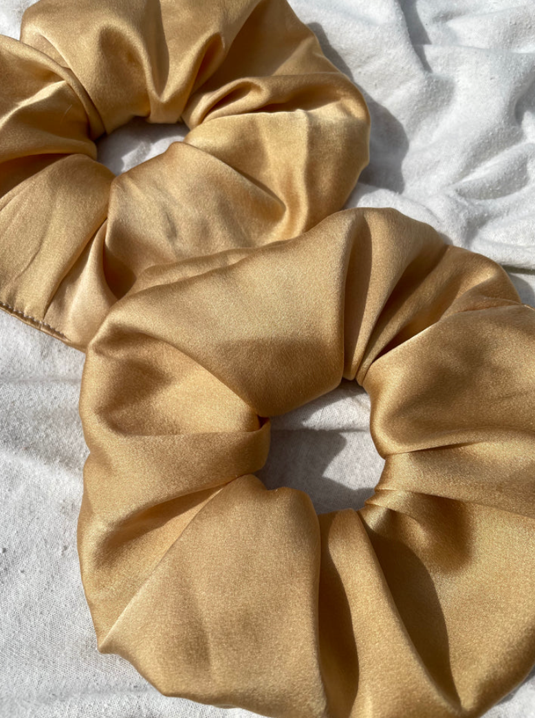 Signature Large Honeydove Charmeuse Silk Scrunchie